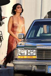 Hot And Lovely Morena Baccarin Leggy Candids-07
