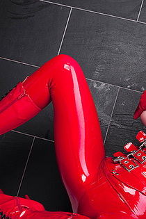 Dreamful Red Wet Catsuit-07