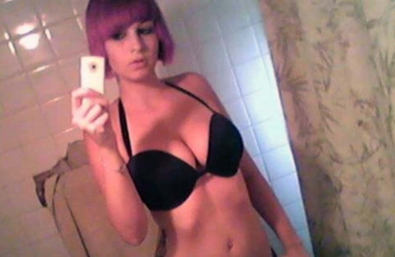 Sexy alternative girlfriends 14