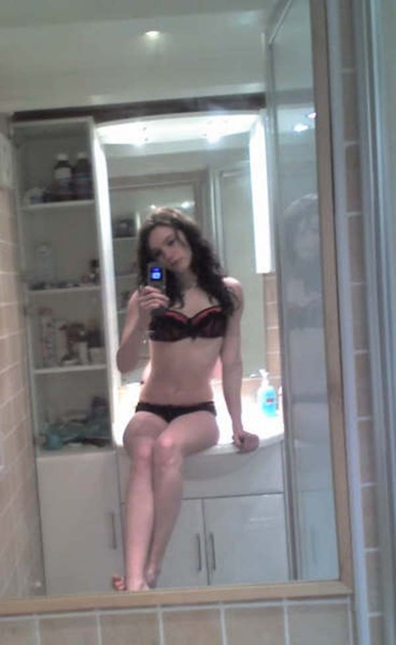 Gorgeous girlfriends posing 8