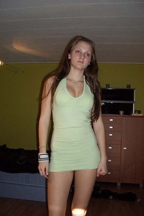 Sexy non nude kinky chicks-02