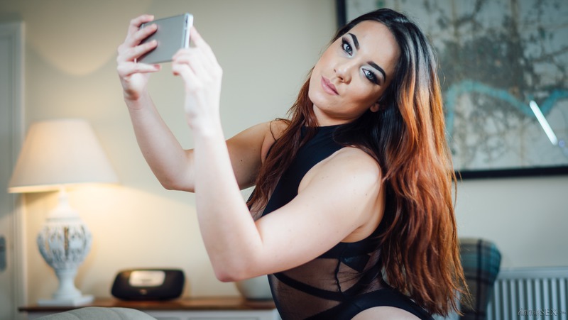 Slutty Babe Makes Love Withher Lucky Boyfriend 4