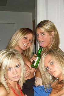 Smashed chicks get dirty-12