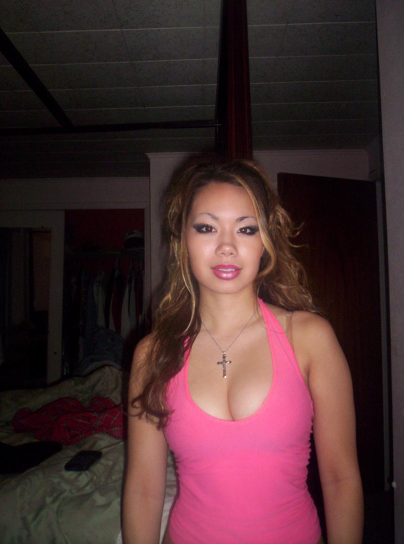 Hot busty Asian amateurs with big boobs seductive and delicious 16