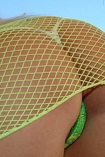 Ever had a pornstar hang out at your friends pool and let you take pictures of her pussy-08