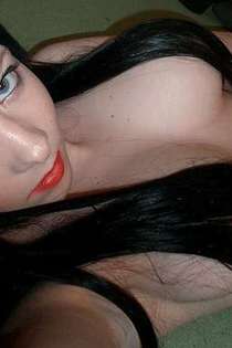 Photos of girlfriends who are obsessed with themselves-03