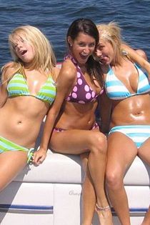 Hot bikini babes showing off at the beach-06