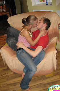 Handsome fellow got nice sex with sex appeal leggy girl-00