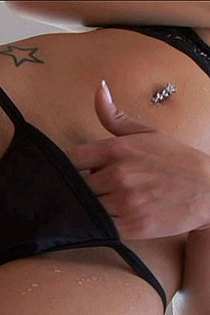 Lela Star-01