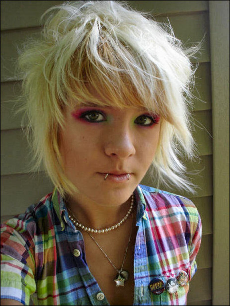 Blonde Teen Shows Her Cute Titties 7