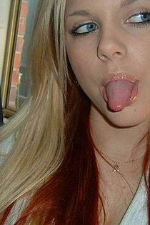 Blonde Teen Shows Her Cute Titties-08