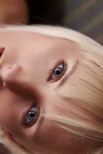 Blonde Colette In Red Lack High Heels-01