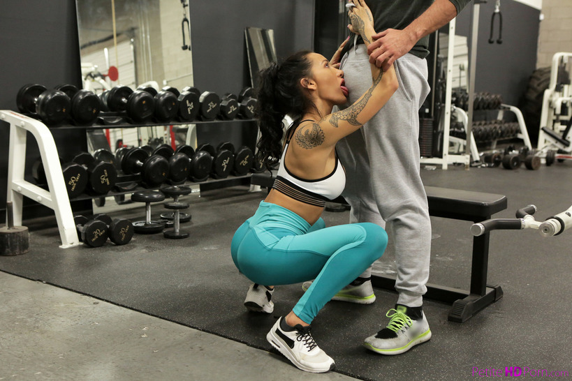Sporty babe Amia Miley fucking in gym 6